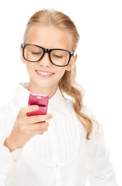 Menina feliz com telefone celular — Fotografia de Stock