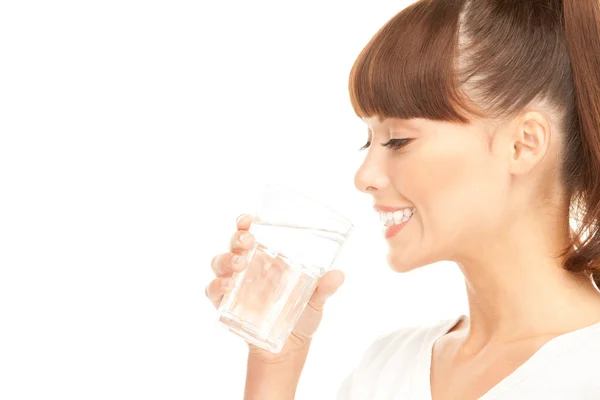 Mujer con vaso de agua — Foto de Stock