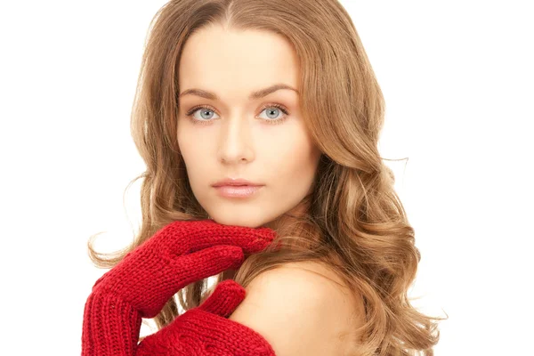 Femeia frumoasă în mănuși roșii — Fotografie, imagine de stoc