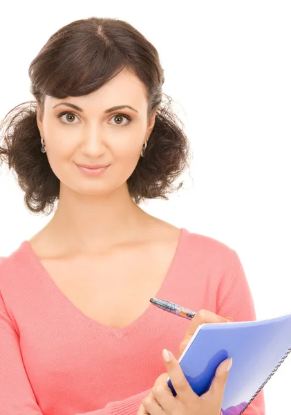 Joven atractiva mujer de negocios con cuaderno — Foto de Stock