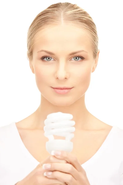 Helder Beeld Van Vrouw Met Energiebesparende Lamp — Stockfoto