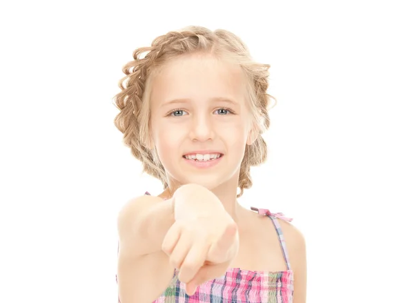 Petite fille pointant son doigt — Photo