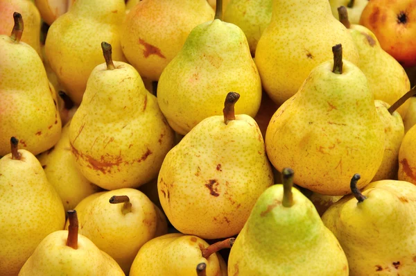 Stock image Yellow ripe pears.