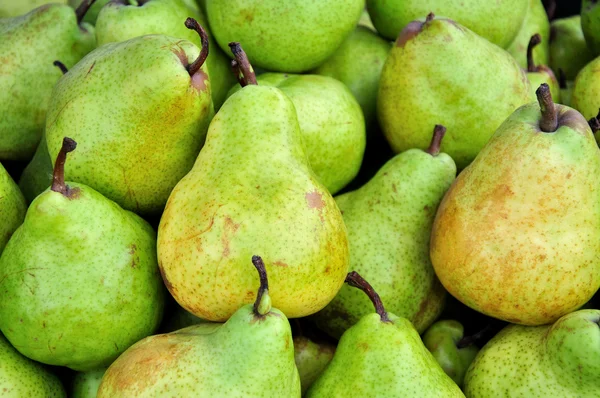 stock image Heap of green pears.