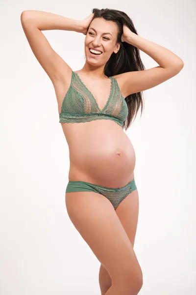 Femme enceinte gaie — Photo