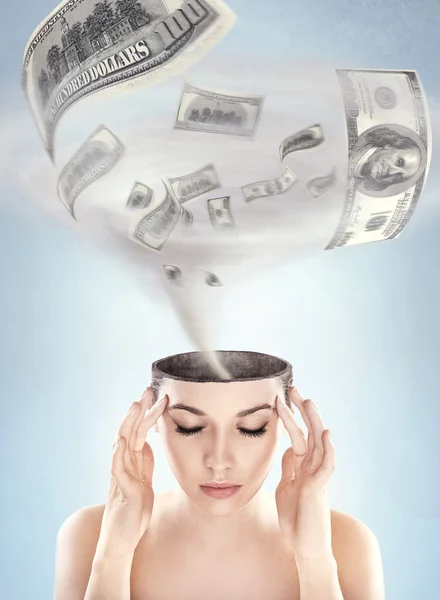 Ανεμοστρόβιλος Δολάρια Στο Κεφάλι Της Γυναίκας — Φωτογραφία Αρχείου