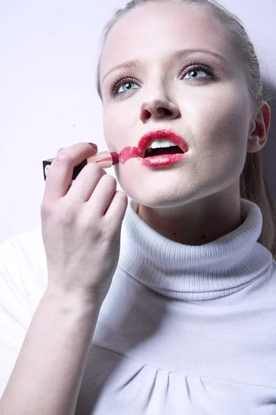 Pretty Young Woman Lipstick — Stock Photo, Image