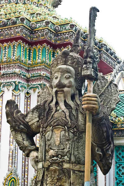 Statua guardiano gigante cinese — Foto Stock