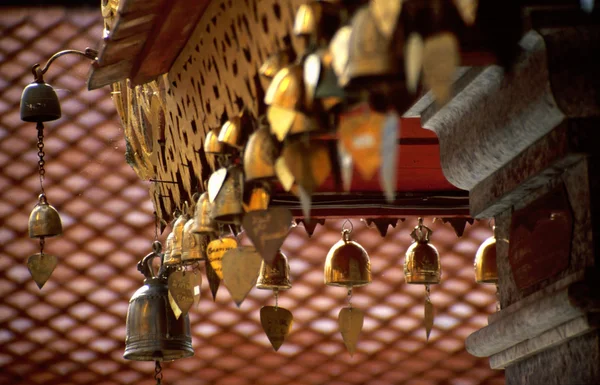 Heart bells at Buddhist temple — Stock Photo, Image
