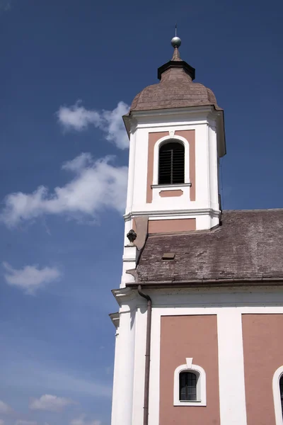 Wieś Kościół batatonalmadi — Zdjęcie stockowe