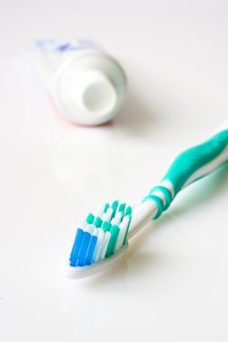 diş macunu ve toothbrushe
