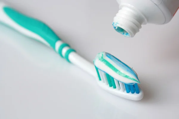 歯磨き粉、toothbrushe — ストック写真