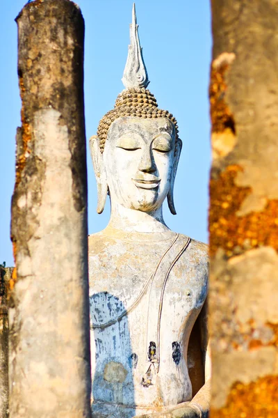 Budda behide pilastro — Foto Stock