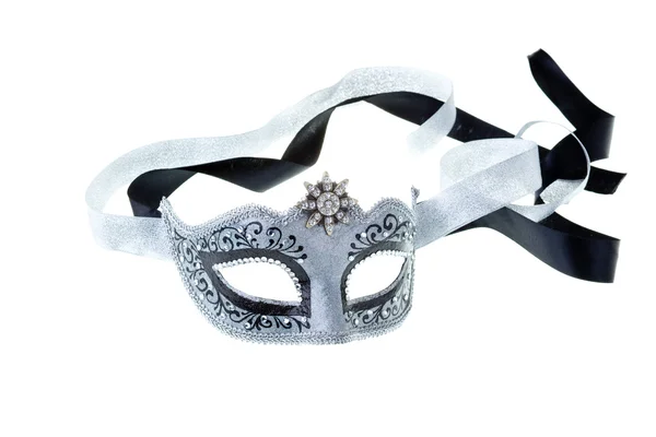 Серебряная и черная карнавальная маска — стоковое фото