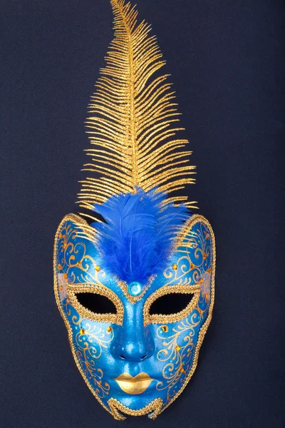 青および金のマスク — ストック写真