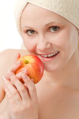 tatlı kadın portre ile elma