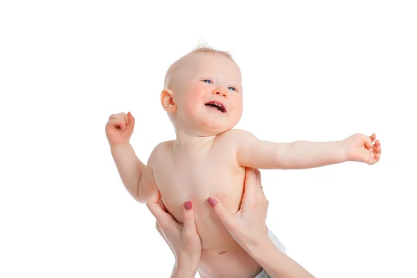Mãe levantando menino — Fotografia de Stock