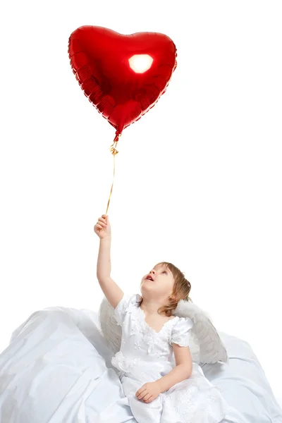 Μικρό κορίτσι εκμετάλλευση κόκκινο μπαλόνι — Φωτογραφία Αρχείου