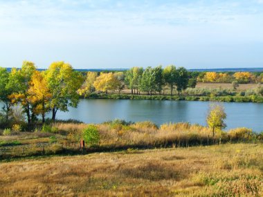 sonbahar Nehri