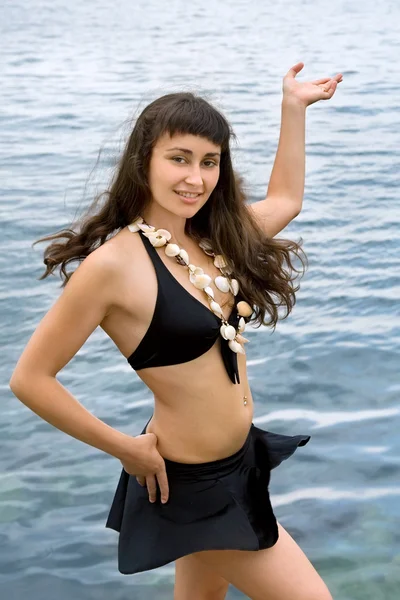 Ładna dziewczyna nad morzem — Zdjęcie stockowe