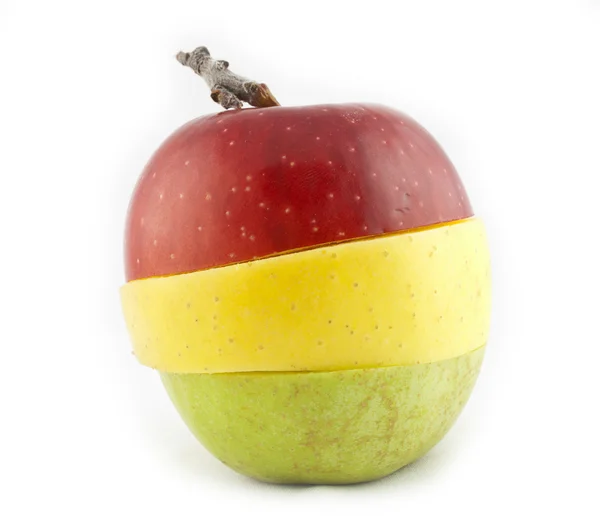 Trzy jabłka są połączone w jeden — Zdjęcie stockowe