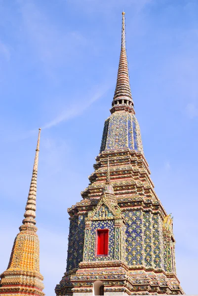 Pagoda tillbedjan av buddhismen — Stockfoto