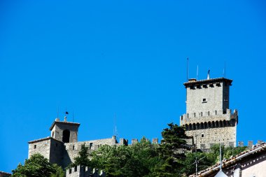 Castel san Marino uçurumun üstündeki