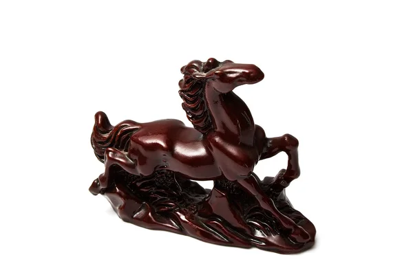 一匹马的陶瓷纪念品图。隔离上白色 backgrou — 图库照片