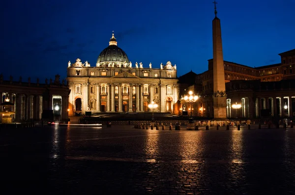 stock image Night View of S.Peters Cathedral