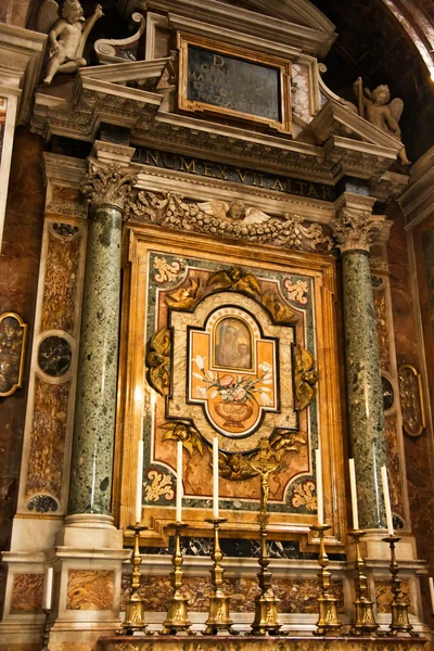 Интерьер собора Святого Петра в Ватикане — стоковое фото