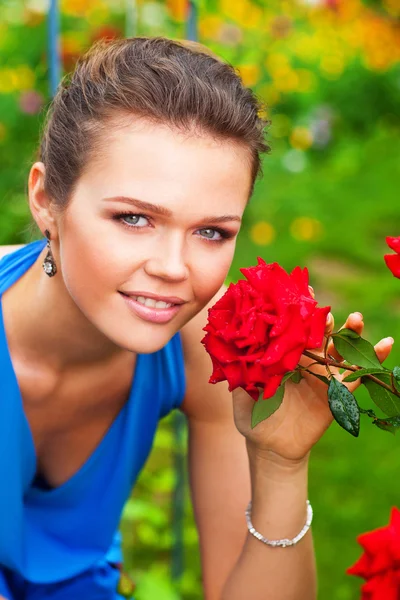 Дама з троянди — стокове фото