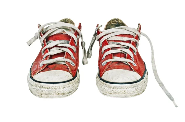 Красные старые ретро кроссовки — стоковое фото