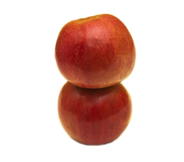 Zwei Apfel isoliert — Stockfoto