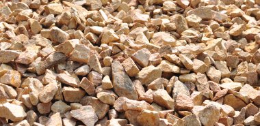 sarı renk taş şose