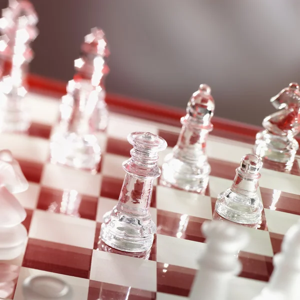 Juego de ajedrez en rojo cálido — Foto de Stock
