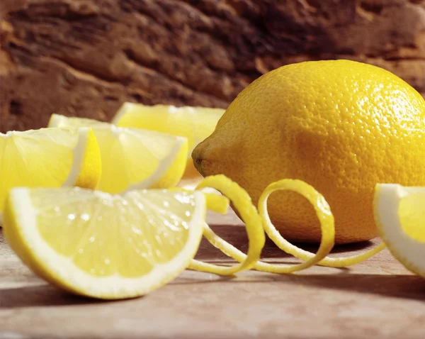 Citron med zest Stockbild