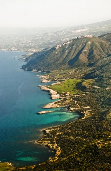 Вид с воздуха на побережье Средиземного моря — стоковое фото