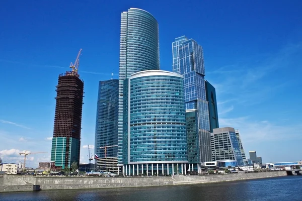 Москва місто; Російський центр торгівлі та бізнесу Ліцензійні Стокові Зображення