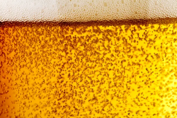 Buborékok a sör — Stock Fotó