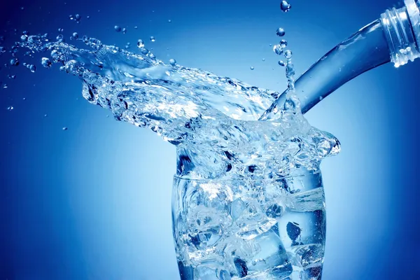 Respingo de água — Fotografia de Stock