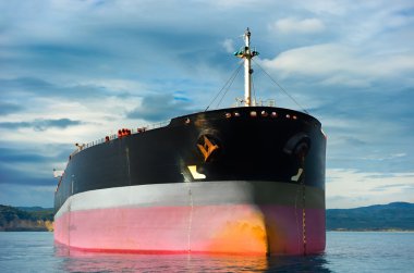 Emtpy tanker ship clipart