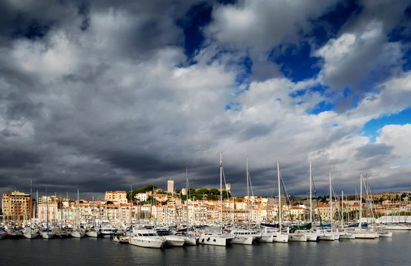 The city of Cannes, France — Stock Photo, Image