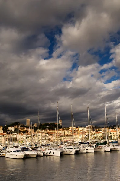 La ville de Cannes, sud de la France — Photo