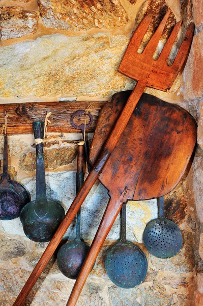 stock image Traditional oven and cooking utensils