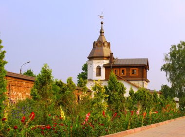 eski tarihi manastır sur içinde gözetleme kulesi,