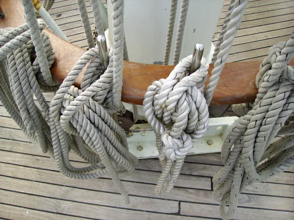 Rigging de um veleiro velho — Fotografia de Stock