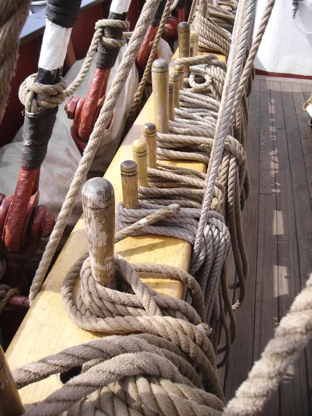 Rigging of an old sailing vessel — Stock Photo, Image