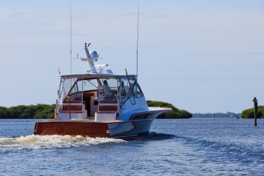 Yat - balıkçı teknesi