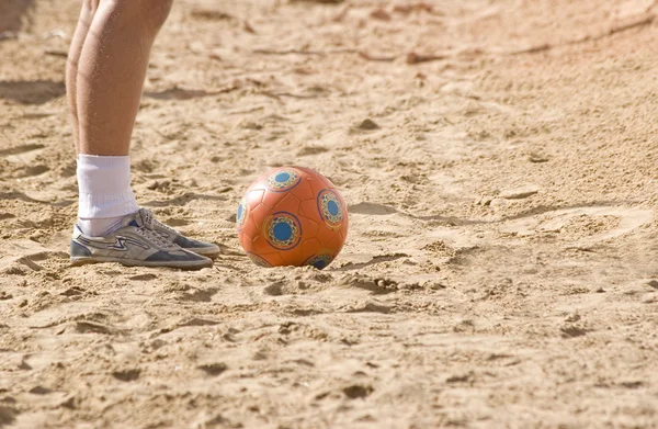 Noha hráče v plážový fotbal Stock Fotografie
