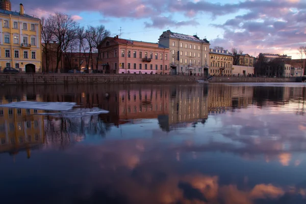 Rosja, Sankt petersburg, rzeki fontanka — Zdjęcie stockowe